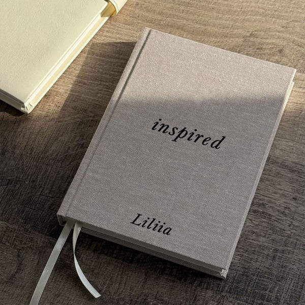 Блокнот з текстилю "Inspired". Іменний напис на обкладинці. Блокнот з текстилю "Inspired". Іменний напис на обкладинці.